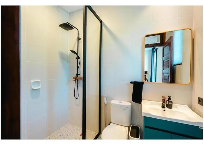 Casa Gong 5 Bedroom Oasis With Pool Rooftop Near Gwk Villa